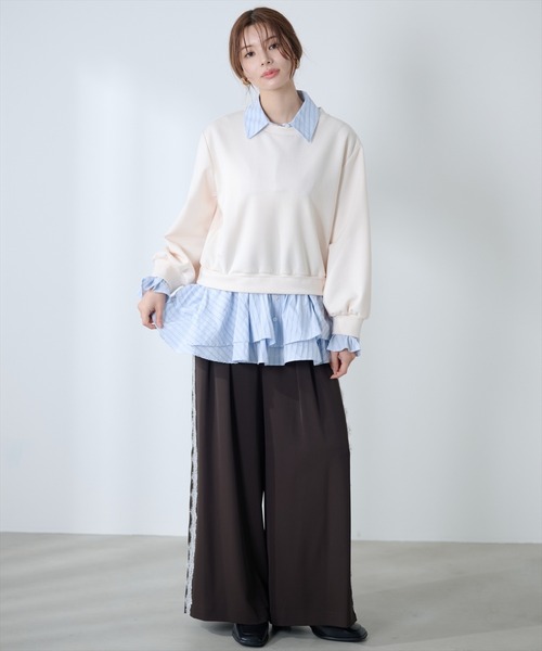 AND COUTURE(アンドクチュール)の「シャツレイヤードプルオーバー(Tシャツ/カットソー・レディース・アイボリー/ブルー/ネイビー・FREE)」の7枚目の写真