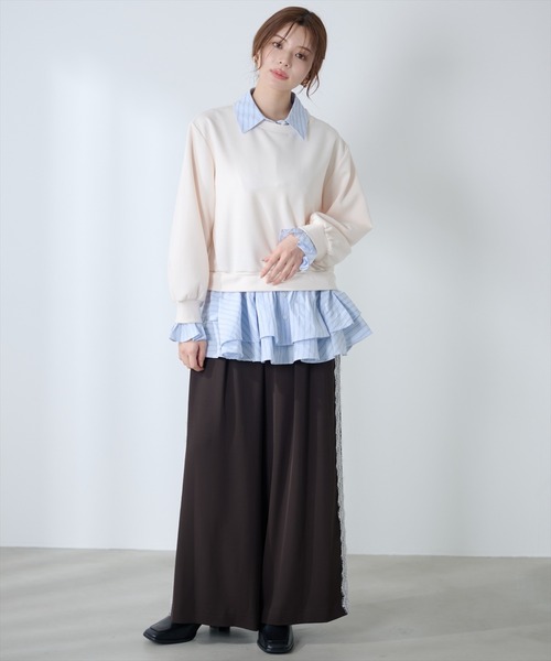 AND COUTURE(アンドクチュール)の「シャツレイヤードプルオーバー(Tシャツ/カットソー・レディース・アイボリー/ブルー/ネイビー・FREE)」の8枚目の写真