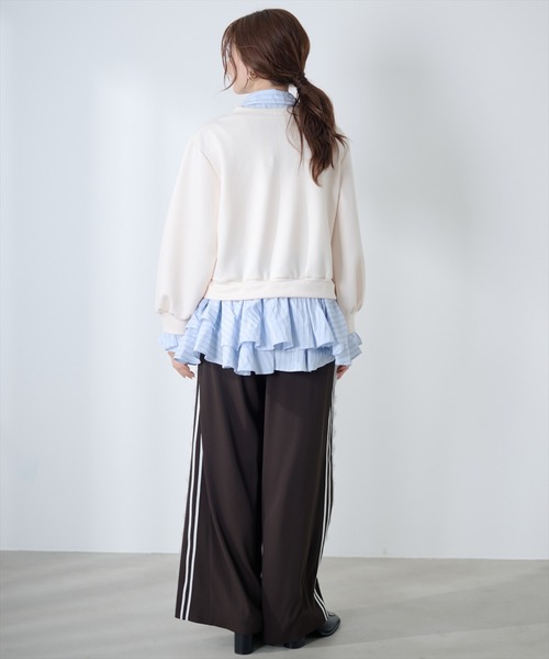 AND COUTURE(アンドクチュール)の「シャツレイヤードプルオーバー(Tシャツ/カットソー・レディース・アイボリー/ブルー/ネイビー・FREE)」の11枚目の写真