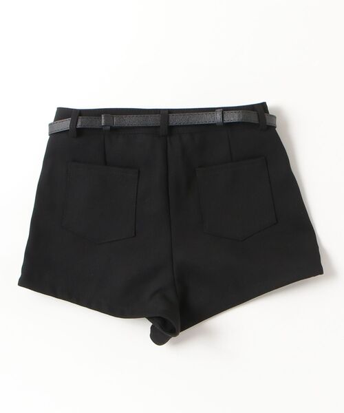 miune(ミューヌ)の「コンパクトショートパンツ(その他パンツ・レディース・ベージュ/ブラウン/ブラック・MEDIUM/SMALL)」の11枚目の写真