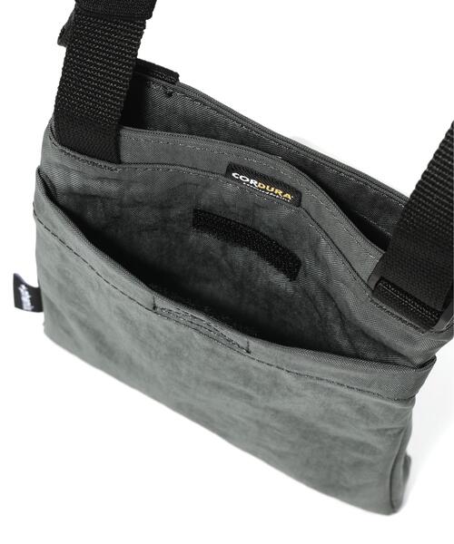 +phenix(プラスフェニックス)の「+phenix/プラスフェニックス/UTILITY SACOCHE(ボディバッグ/ウエストポーチ・メンズ・ブラック/グレー・F)」の16枚目の写真