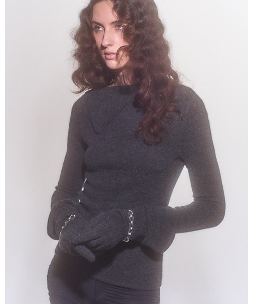 IRIS47(イリスフォーセブン)の「【IRIS 47】apex cashmere tops/エイペクス カシミヤ トップス(Tシャツ/カットソー・レディース・ブルー/ダークグレー/ブラック・FREE)」の4枚目の写真
