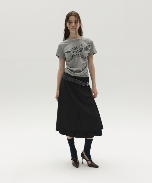 LCDC TM(エルシーディーシーティーエム)の「DART-DETAIL GRAPHIC TEE (MELANGE GREY)(Tシャツ/カットソー・レディース・その他・SMALL/MEDIUM)」の4枚目の写真