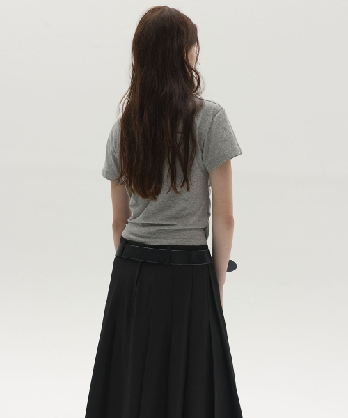 LCDC TM(エルシーディーシーティーエム)の「DART-DETAIL GRAPHIC TEE (MELANGE GREY)(Tシャツ/カットソー・レディース・その他・SMALL/MEDIUM)」の7枚目の写真