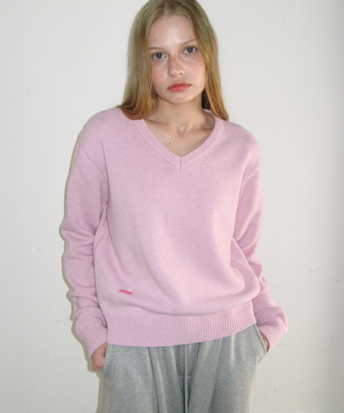 RONRON（ロンロン）の「DAILY SOFT V NECK KNIT PINK（ニット/セーター・レディース・その他・FREE）」の5枚目の写真