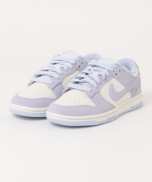 NIKE(ナイキ)の「NIKE ナイキ W DUNK LOW ウィメンズ ダンク LOW WIO4244 500PALEPP/PALEP(スニーカー・レディース・パープル・22.5cm/24.0cm/23.5cm/23.0cm/25.0cm/24.5cm)」の1枚目の写真