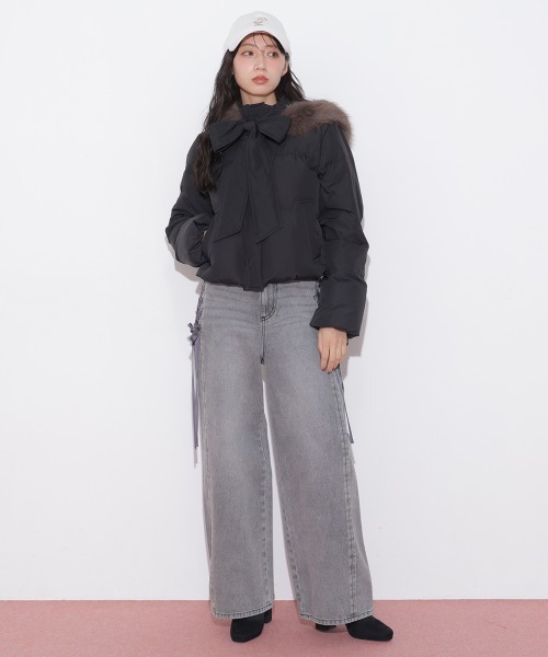JILL by JILL STUART（ジルバイジルスチュアート）の「レースダウンワイドデニムパンツ（デニムパンツ・レディース・ブルー/グレー・SMALL/MEDIUM）」の20枚目の写真