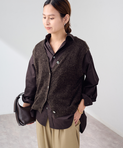 FRAMeWORK(フレームワーク)の「アルパカMIXシアー2WAY VEST(ニット/セーター・レディース・ブラウン/チャコールグレー/ベージュ・FREE)」の2枚目の写真