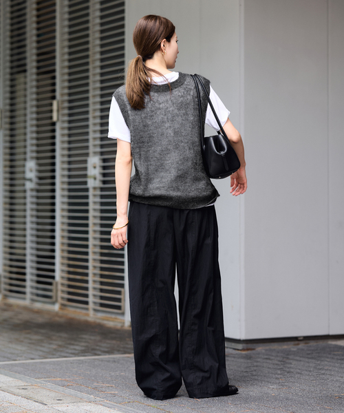 FRAMeWORK(フレームワーク)の「アルパカMIXシアー2WAY VEST(ニット/セーター・レディース・ブラウン/チャコールグレー/ベージュ・FREE)」の6枚目の写真