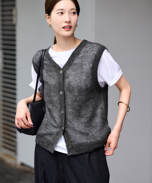 FRAMeWORK(フレームワーク)の「アルパカMIXシアー2WAY VEST(ニット/セーター・レディース・ブラウン/チャコールグレー/ベージュ・FREE)」の7枚目の写真