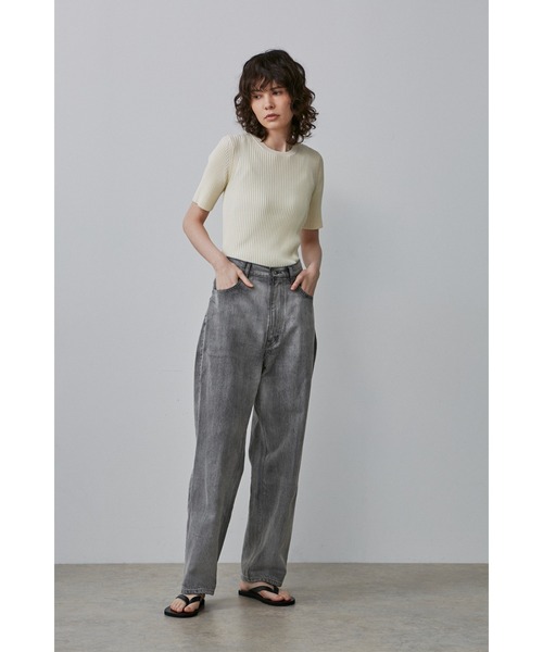 YLEVE(イレーヴ)の「YLEVE / 13.5oz DENIM BAGGY FADE(デニムパンツ・レディース・ブラック・0)」の1枚目の写真