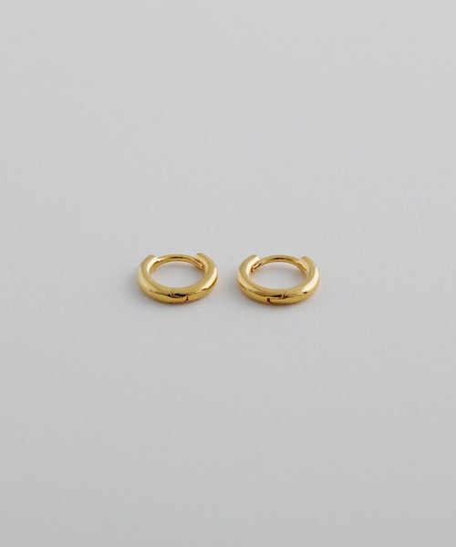 whoseA(フーシー)の「【silver925】Circle Hoop Pierce 10mm / サークルフープピアス10mm(ピアス(両耳用)・メンズ・シルバー/ゴールド・FREE)」の5枚目の写真