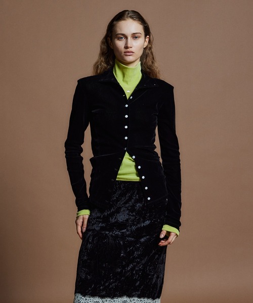 MAISON SPECIAL(メゾンスペシャル)の「【26WINTER PRE-ORDER】2WAY Velour Top/2WAYベロアTOP(Tシャツ/カットソー・レディース・ホワイト/ブラック/ブラウン/グレー/ライム・FREE)」の1枚目の写真