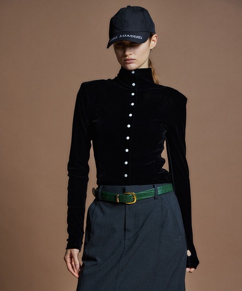 MAISON SPECIAL(メゾンスペシャル)の「【26WINTER PRE-ORDER】2WAY Velour Top/2WAYベロアTOP(Tシャツ/カットソー・レディース・ホワイト/ブラック/ブラウン/グレー/ライム・FREE)」の21枚目の写真