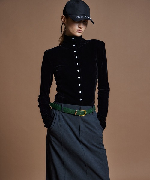 MAISON SPECIAL(メゾンスペシャル)の「【26WINTER PRE-ORDER】2WAY Velour Top/2WAYベロアTOP(Tシャツ/カットソー・レディース・ホワイト/ブラック/ブラウン/グレー/ライム・FREE)」の22枚目の写真