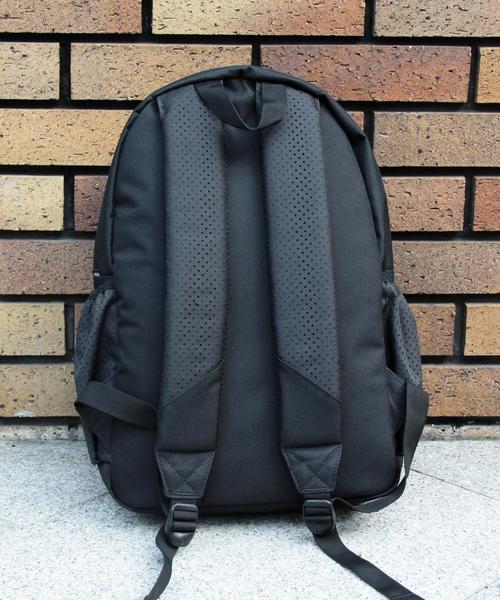Herschel Supply（ハーシェルサプライ）の「【別注】＜Herschel＞∴Aspect Settlement バックパック◆（バックパック/リュック・レディース・ブラック/オリーブ・FREE）」の7枚目の写真