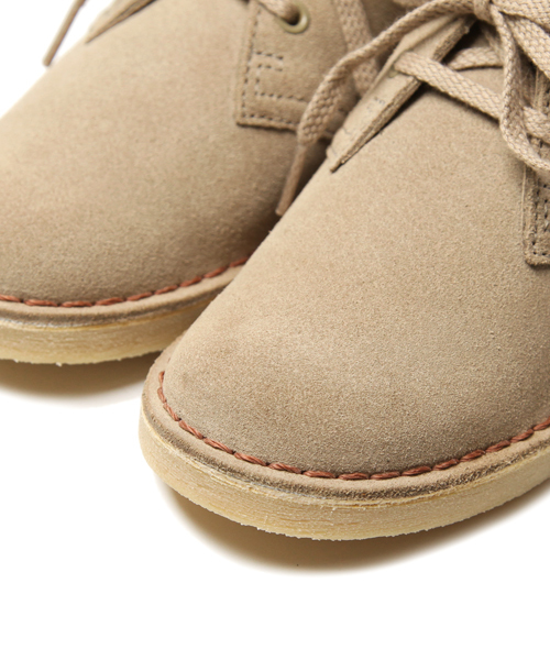 Clarks(クラークス)の「Clarks:DESERT BOOTS(kids) (ブーツ・キッズ・ブラウン/ベージュ・18/19/17/15 /16)」の6枚目の写真