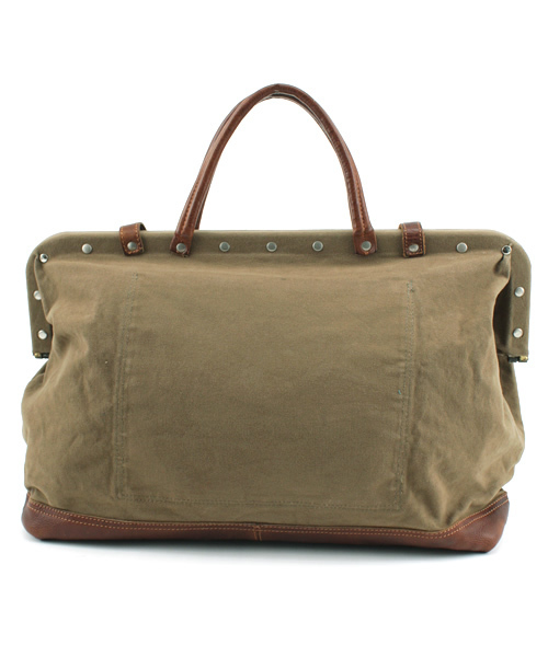 SHIPS（シップス）の「DENHAM: BOMBER BAG（ボストンバッグ）」 - WEAR