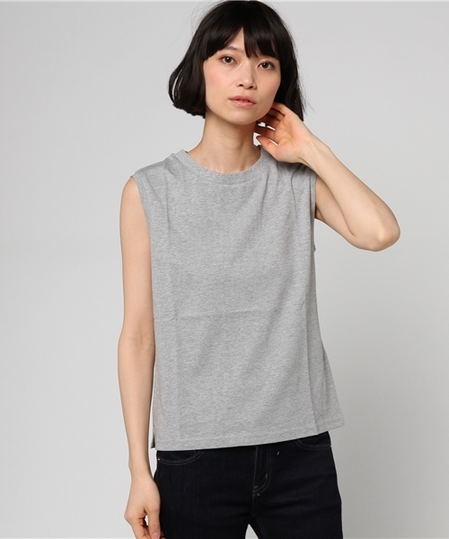 ottilie(オティーリエ)の「ノースリーブTシャツ(Tシャツ/カットソー・レディース・ホワイト/グレー/ブラック/アイボリー・FREE)」の11枚目の写真