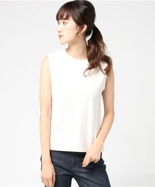 ottilie(オティーリエ)の「ノースリーブTシャツ(Tシャツ/カットソー・レディース・ホワイト/グレー/ブラック/アイボリー・FREE)」の21枚目の写真