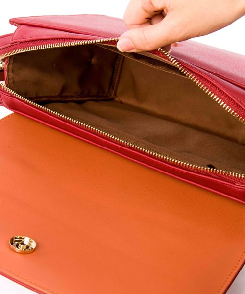 Laugoa（ラウゴア）の「【LAUGOA】トップハンドル2wayショルダー　Camila /0173-11012   （ショルダーバッグ・レディース・ワインレッド/ブラック/キャメル・FREE）」の5枚目の写真