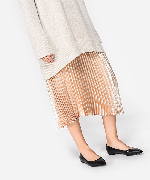 CHARLES & KEITH(チャールズ & キース)の「ポインテッドバレリーナパンプス / POINTED BALLERINA PUMPS(バレエシューズ・レディース・ネイビー/ブラック/シルバー・23.5cm/23cm/24.5cm)」の19枚目の写真