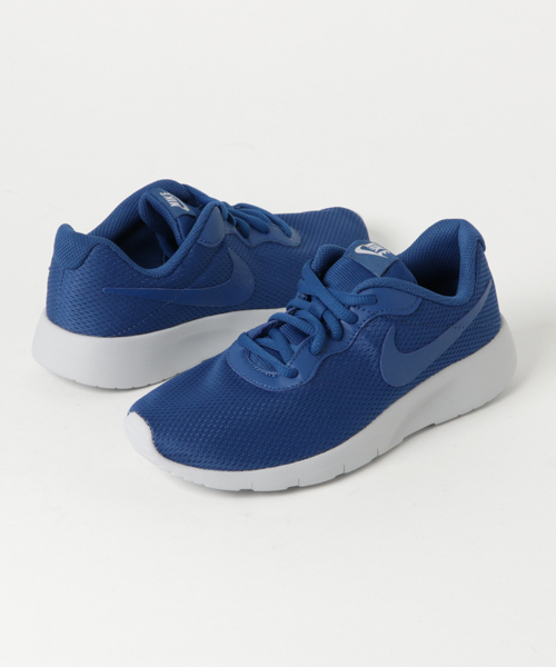 NIKE（ナイキ）の「【NIKE】軽量×メッシュ×クッション効果で快適な履き心地♪ナイキタンジュンGS（スニーカー・レディース・ホワイト/ブラック/グレー/ブルー・25/24/24.5/22.5/23/23.5）」の16枚目の写真