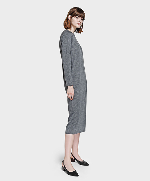 CHARLES & KEITH(チャールズ & キース)の「ポインテッドスリングバックヒール/POINTED SLINGBACK HEELS(パンプス・レディース・ブラック/シルバー/レッド・25cm/22.5cm/23.5cm/24.5cm/23cm)」の9枚目の写真