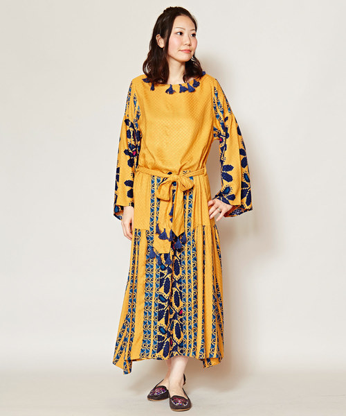 チャイハネ（チャイハネ）の「【チャイハネ】チロリアンプリントワンピース（ワンピース・レディース・ブルー/レッド/ホワイト/イエロー・FREE）」の3枚目の写真