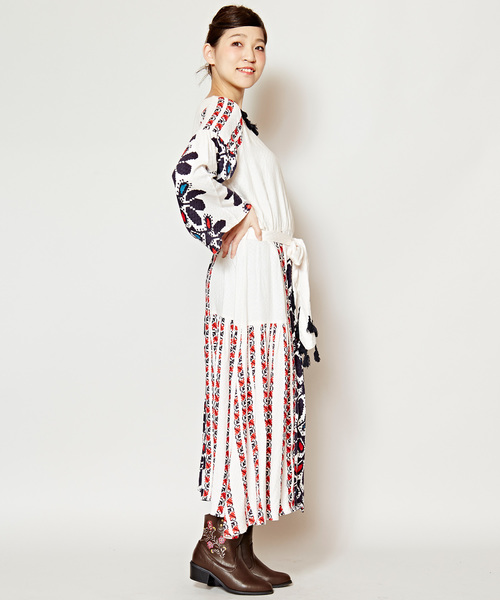 チャイハネ（チャイハネ）の「【チャイハネ】チロリアンプリントワンピース（ワンピース・レディース・ブルー/レッド/ホワイト/イエロー・FREE）」の10枚目の写真