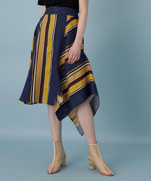 UNITED TOKYO（ユナイテッドトウキョウ）の「マルチストライプスカート（スカート・レディース・ピンク/マスタード・1）」の2枚目の写真