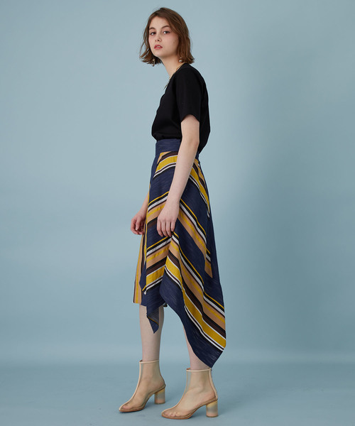 UNITED TOKYO（ユナイテッドトウキョウ）の「マルチストライプスカート（スカート・レディース・ピンク/マスタード・1）」の16枚目の写真