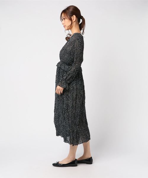 flower（フラワー）の「クランプルドットワンピース（ワンピース・レディース・ブラック/グレー・FREE）」の3枚目の写真