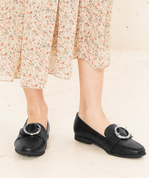 KOBE LETTUCE | サークルバックルスクエアトゥローファーシューズ(ローファー)