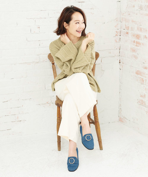 KOBE LETTUCE(コウベレタス)の「サークルバックルスクエアトゥローファーシューズ(ローファー・レディース・ホワイト/ブラック/ブルー系その他/ピンクベージュ・LL/S/M/L)」の7枚目の写真