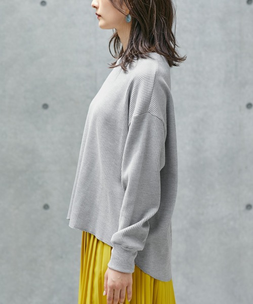 Chaco closet（チャコ クローゼット）の「オーバーサイズサーマルクルーネックプルオーバー（Tシャツ/カットソー・レディース・ブラック/オフホワイト/杢グレー/ベージュ/オリーブ/モカ・FREE）」の14枚目の写真