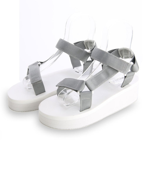 VIVIAN(ヴィヴィアン)の「ベルクロスポーツ厚底サンダル(サンダル・レディース・レッド/ブラック/グレー/カーキ/ネイビー/ホワイト・M/LL/SS/S/L)」の4枚目の写真