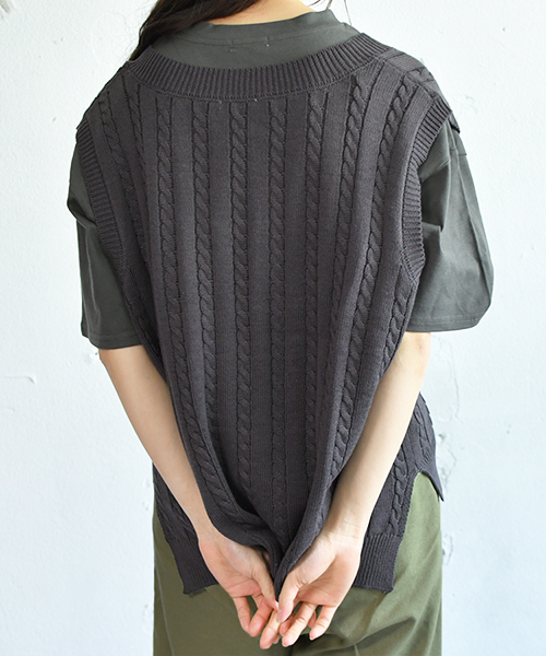 PairPair（ペアペア）の「リブ編み定番ニットベスト（ベスト・レディース・ブラック/アイボリー・FREE）」の20枚目の写真