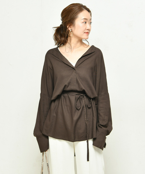 DouDou（ドゥドゥ）の「ウエストベルトシャツ（シャツ/ブラウス・レディース・ホワイト/ダークブラウン/ベージュ/ピンク/ブラック・FREE）」の3枚目の写真