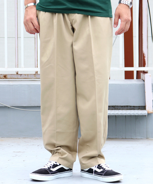 Dickies（ディッキーズ）の「Dickies/ ディッキーズ TCツイルタック入り リラックスパンツ（その他パンツ・メンズ・ブラック/ベージュ/ネイビー/グレー・32/34/30）」の3枚目の写真
