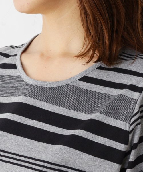 コットン混ランダムボーダーtシャツワンピ ワンピース Shoo La Rue シューラルー のファッション ワンピース Shoo La Rue シューラルー のワンピース コットン混ランダムボーダーtシャツワンピ C62 19 02 をセール価格で購入できます Shoo La Rue