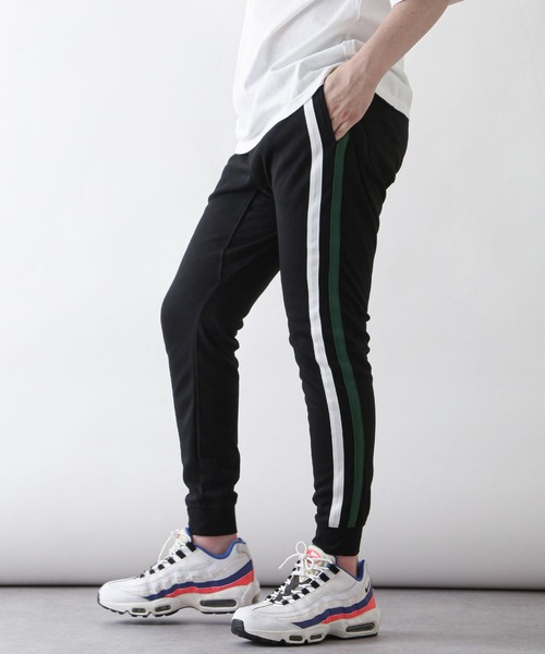 ZIP FIVE（ジップファイブ）の「【ZIP FIVE】ストレッチジョガーラインジャージパンツ（その他パンツ・レディース・ブラック/ネイビー/グレー/カーキ/ブラック×ホワイト/ブラック×ブラック/ブラック×グリーン/チャコール/ブラック×ブルー/ブラック系・SMALL/MEDIUM/LARGE/X-LARGE）」の5枚目の写真