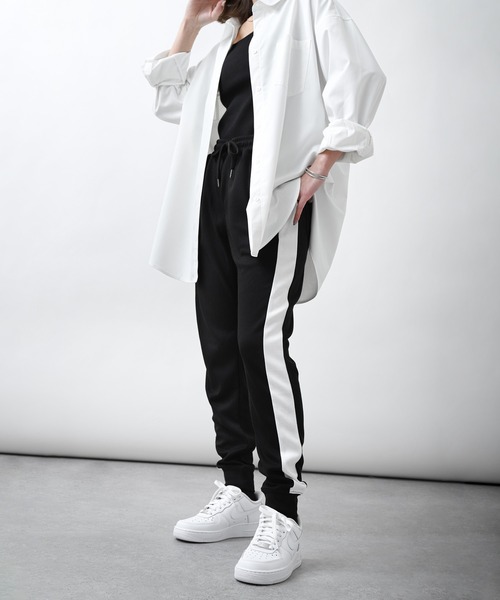 ZIP FIVE（ジップファイブ）の「【ZIP FIVE】ストレッチジョガーラインジャージパンツ（その他パンツ・レディース・ブラック/ネイビー/グレー/カーキ/ブラック×ホワイト/ブラック×ブラック/ブラック×グリーン/チャコール/ブラック×ブルー/ブラック系・SMALL/MEDIUM/LARGE/X-LARGE）」の18枚目の写真