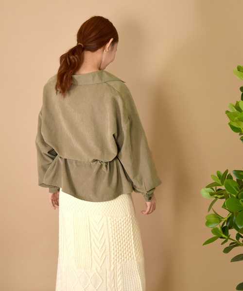 w closet（ダブルクローゼット）の「ピーチスエードBIGシャツ（シャツ/ブラウス・レディース・グレー/カーキ/ピンクベージュ・FREE）」の14枚目の写真