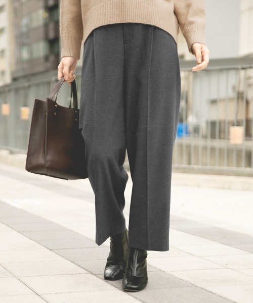 GLOBAL WORK（グローバルワーク）の「あったか美(うつく)シルエットワイドパンツ/849654（その他パンツ・レディース・オフホワイト/チャコールグレー/ネイビー/ベージュ・SMALL/LARGE/MEDIUM/X-LARGE/XX-LARGE）」の3枚目の写真