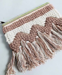 【LOVE STITCH】カリフォルニアの老舗ブランドが手掛けるピンクジグザグパターンクラッチバッグ