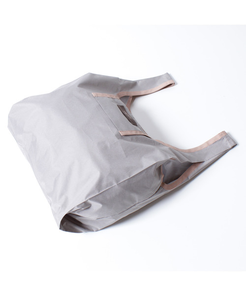 TROVE（トローヴ）の「TROVE / PACKABLE ECO BAG（エコバッグ/サブバッグ・メンズ・グレー/チャコール/パープル・FREE）」の13枚目の写真