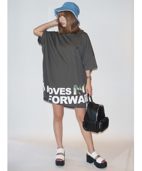 one way（ワンウェイ）の「MOVESNOTTワンピ（ワンピース・レディース・ホワイト/ベージュ/ブラック/ライトブルー/ブラック系その他/カーキ・FREE）」の2枚目の写真