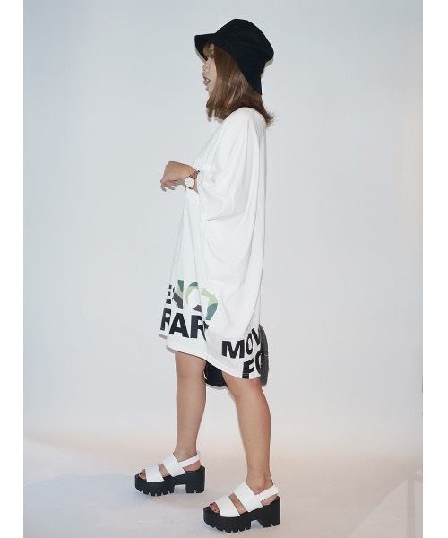 one way（ワンウェイ）の「MOVESNOTTワンピ（ワンピース・レディース・ホワイト/ベージュ/ブラック/ライトブルー/ブラック系その他/カーキ・FREE）」の8枚目の写真