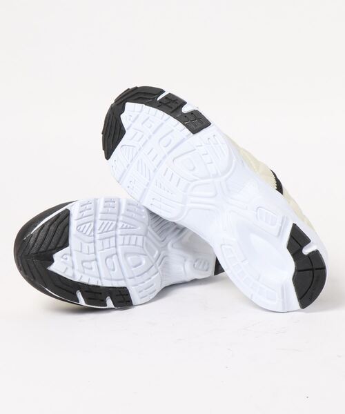 STYLEBLOCK(スタイルブロック)の「撥水キルティングホワイトソール2WAYシューズ(スニーカー・メンズ・カーキ/ベージュ/ブラック・25.0cm/25.5cm/26.5cm/26.0cm/27.0cm/28.0cm)」の5枚目の写真